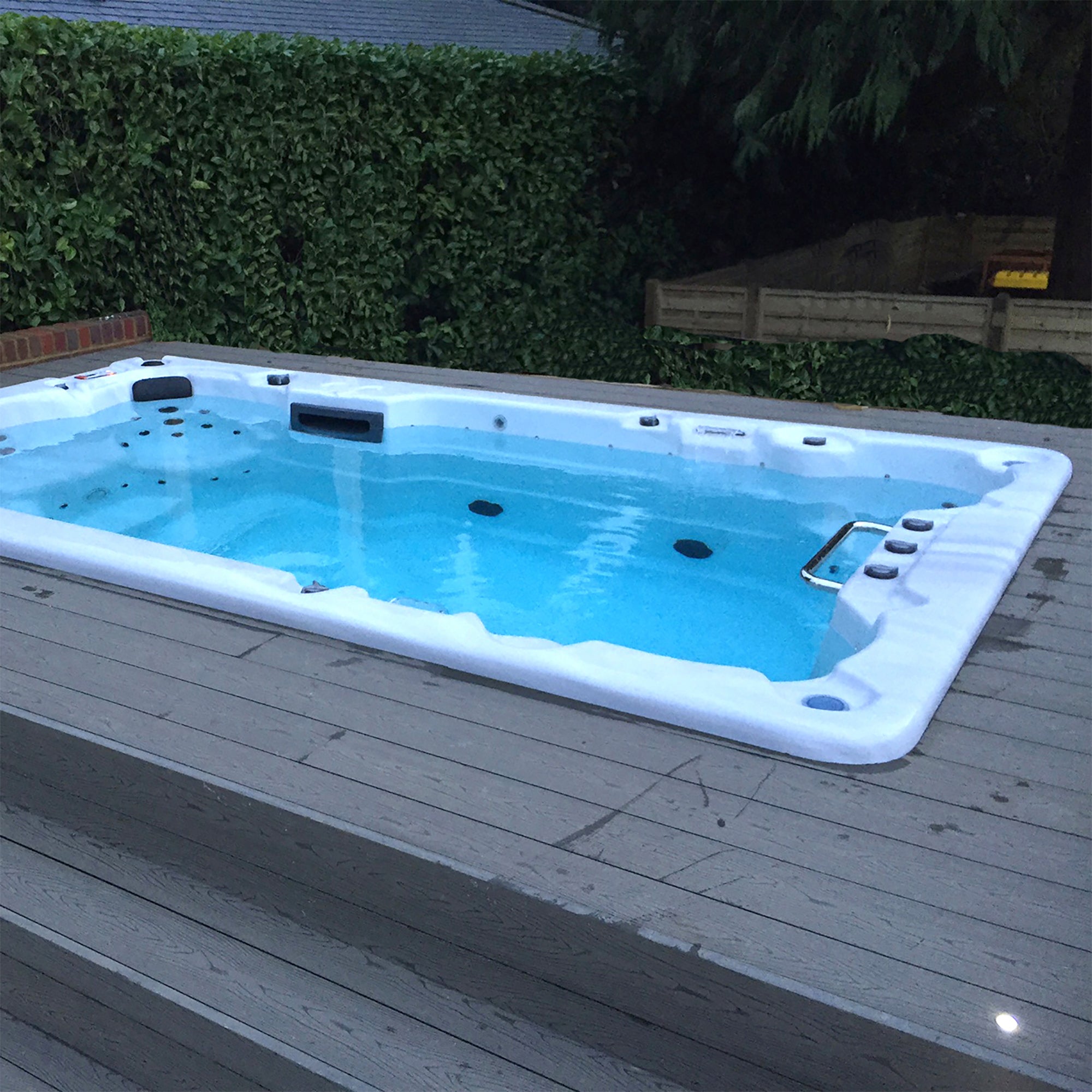 Swim Spas – Canadian Spa Company Middle East