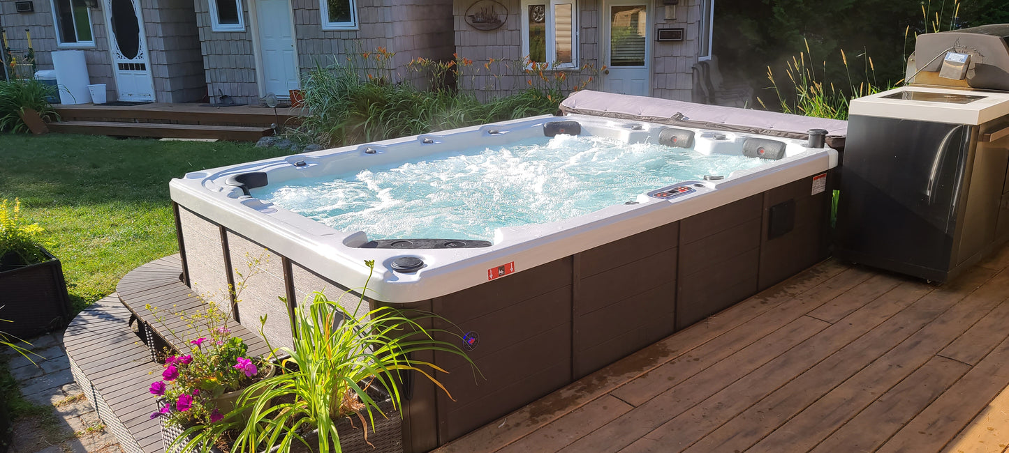 Grand Bend 94-Jet 9-Person Hot Tub