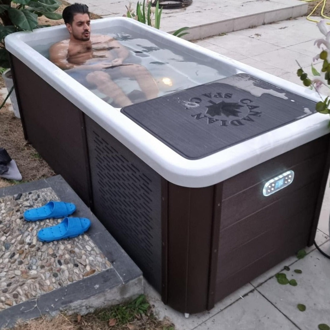 Chill Therapy Tub - Fill, plug in, and experience it