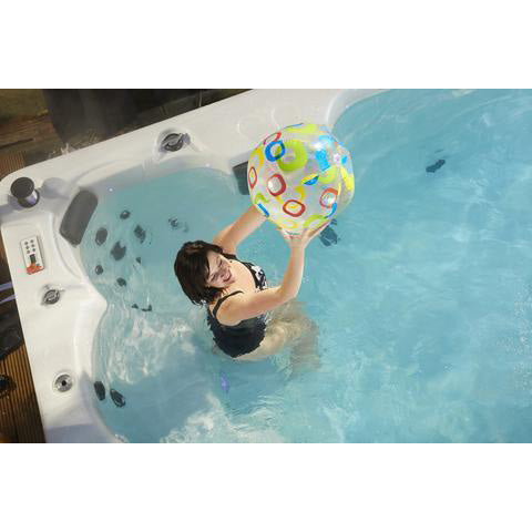 Canadian Spa Company_KS-10005_St Lawrence 16’_73 Jet_Swim Spa_Blackout Insulation_UV Light Water Care
